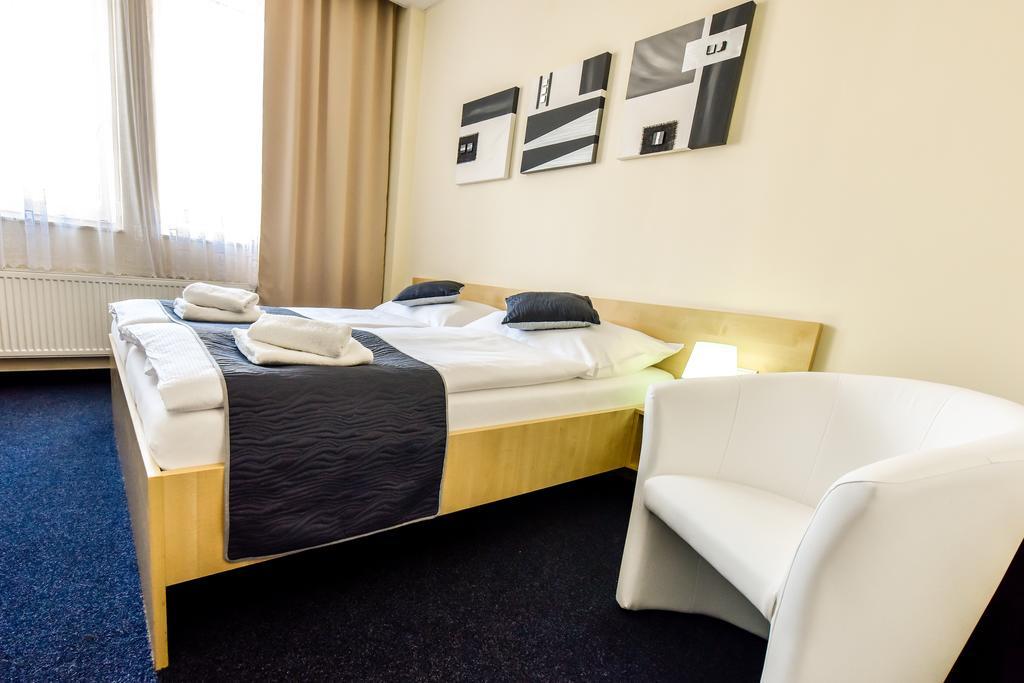 City Hostel Brno Modřice Extérieur photo