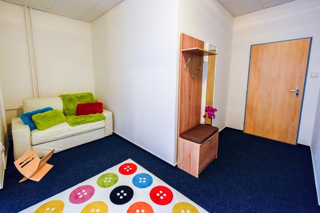 City Hostel Brno Modřice Extérieur photo